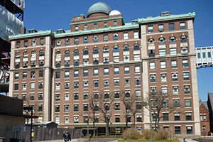 Quantum Design Donates VersaLab® to Columbia University Physics Department Quantum Design Donates VersaLab® to Columbia University Physics Department